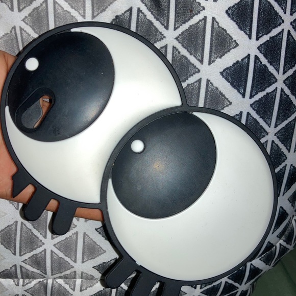 Googly Eye Case - Picture 3 of 5